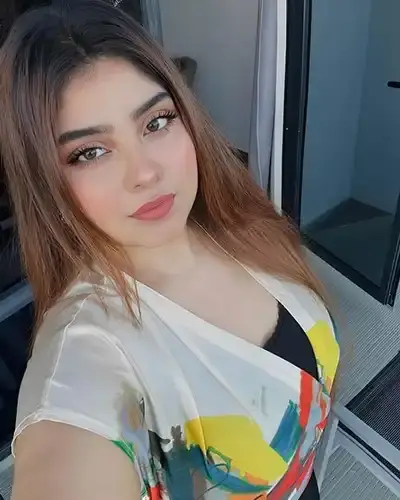 Louis Wadi Escort